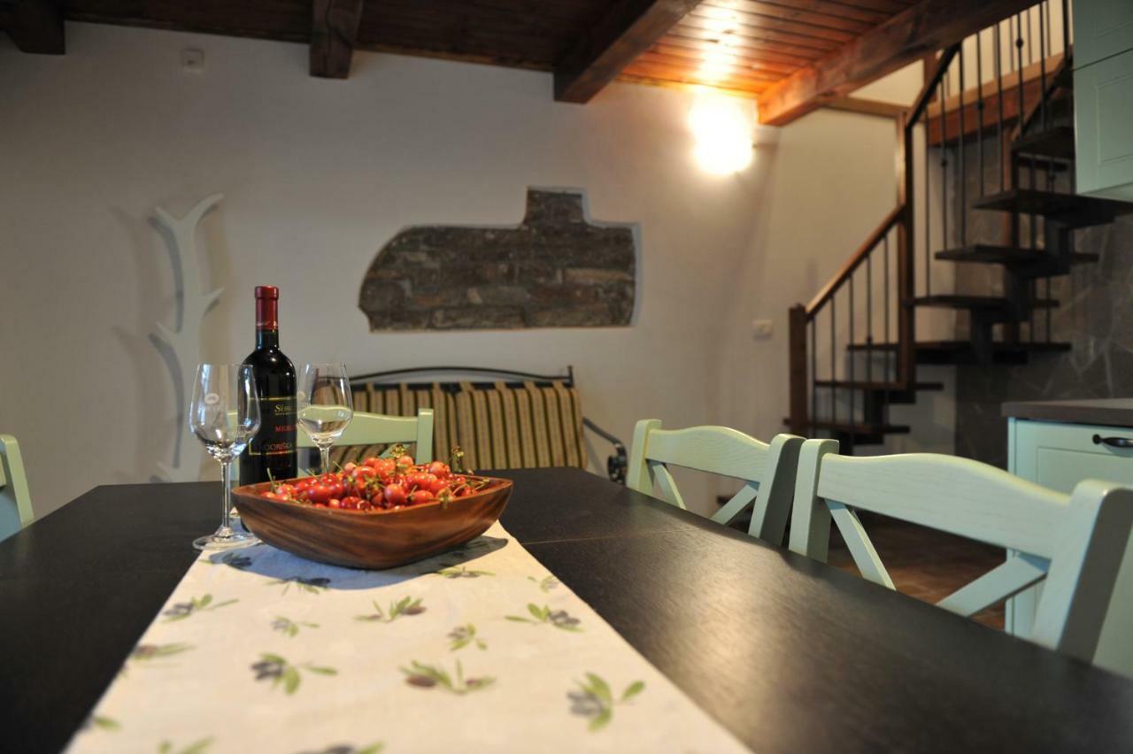 Apartmaji Kumar Smartno Bagian luar foto