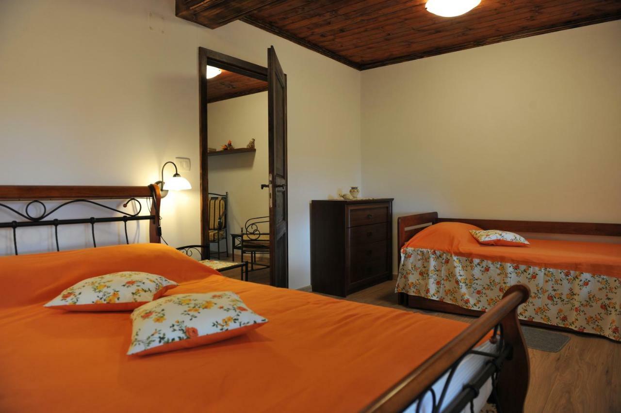 Apartmaji Kumar Smartno Bagian luar foto