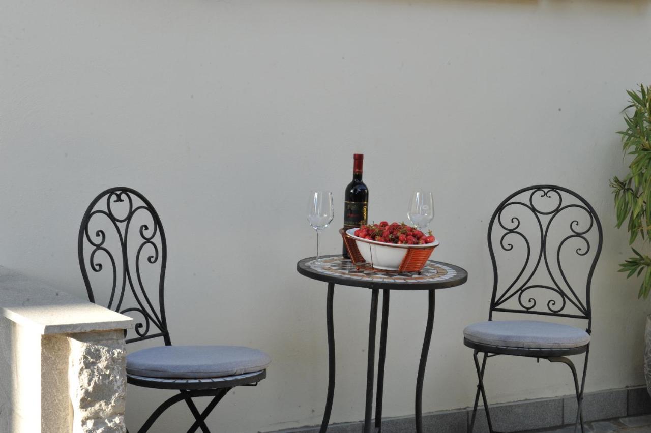 Apartmaji Kumar Smartno Bagian luar foto